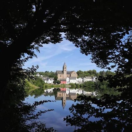 Ferienwohnung Maarburg ウルメン エクステリア 写真