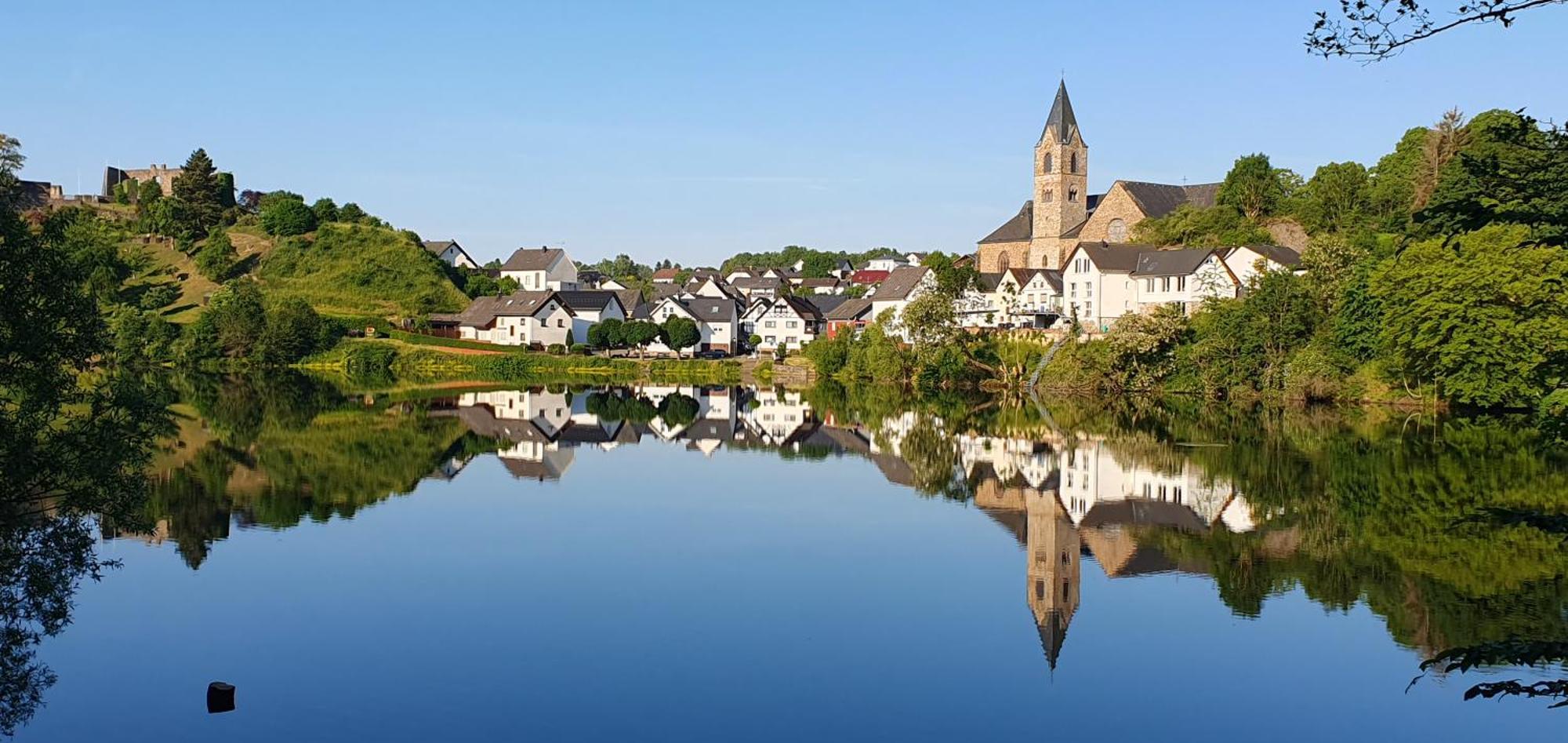 Ferienwohnung Maarburg ウルメン 部屋 写真